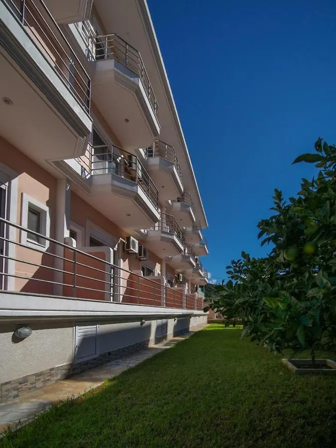Himara Royal Hotel Χειμάρρα