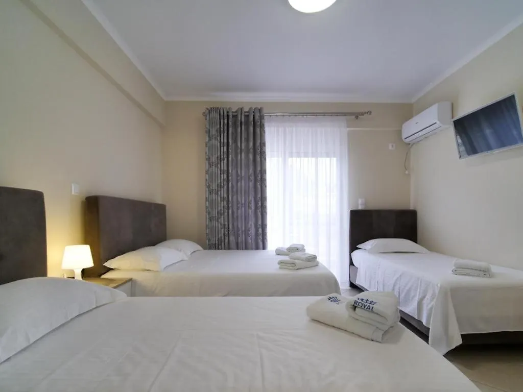 Himara Royal Hotel 3*, Himare