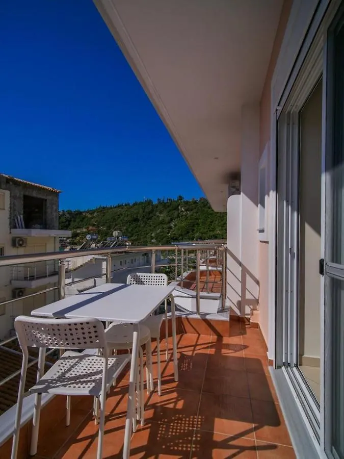Himara Royal Hotel