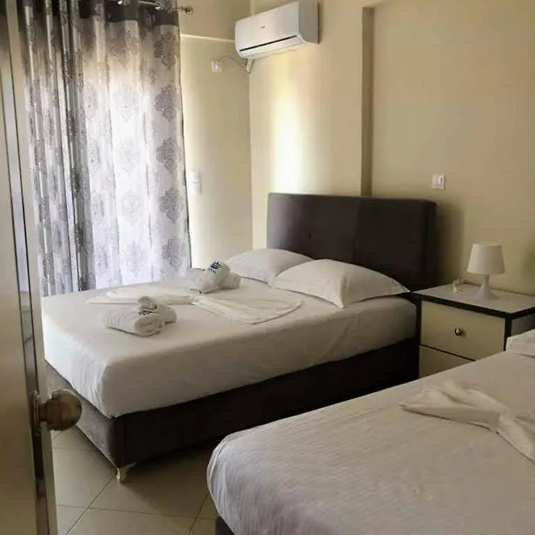 Himara Royal Hotel