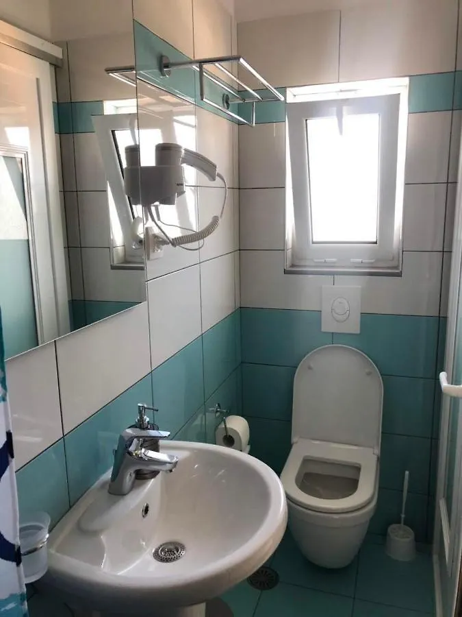 Himara Royal Hotel